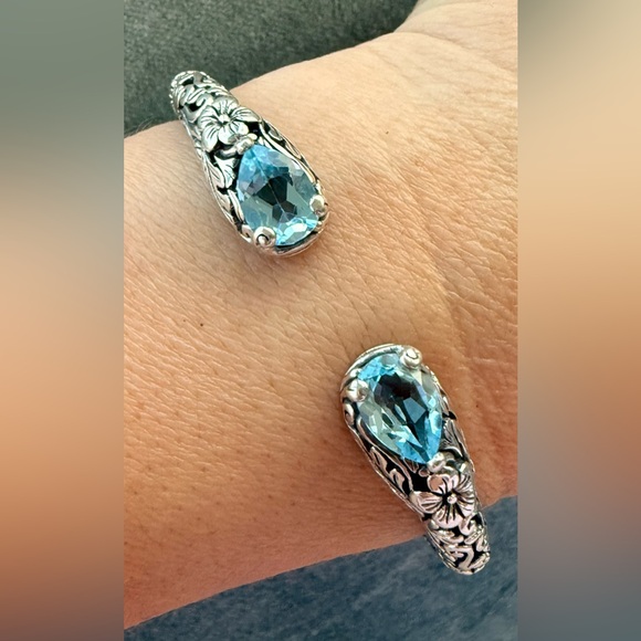 Elegant silver bracelet with blue gemstone - Picture 11 of 11